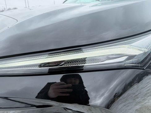 Used 2025 Buick Envision Avenir image 9