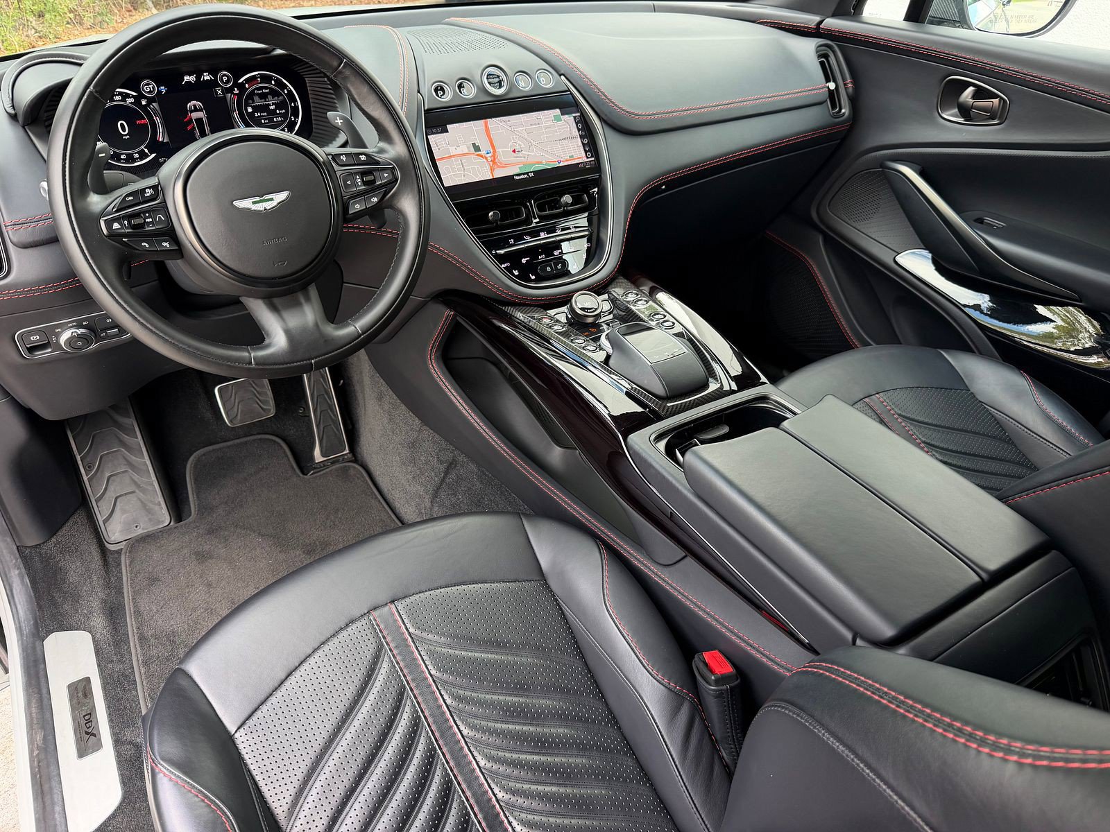 Used 2023 Aston Martin DBX 707 AWD/4WD image 3