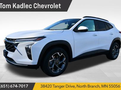 Used 2025 Chevrolet Trax LT w/ LT Convenience Package