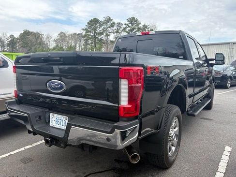 Used 2018 Ford F250 Lariat w/ Lariat Ultimate Package image 5