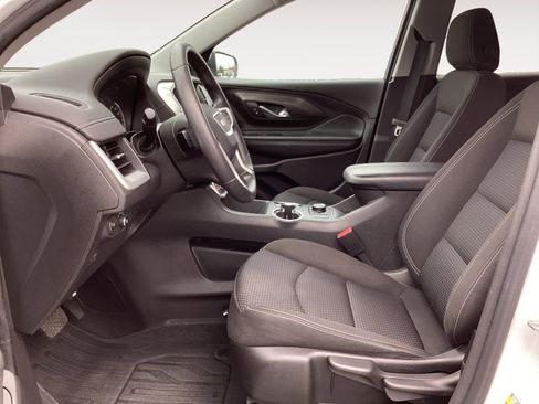 Used 2024 GMC Terrain SLE w/ LPO, Floor Liner Package image 25