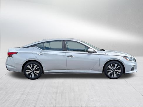 Used 2021 Nissan Altima 2.5 SV FWD image 8