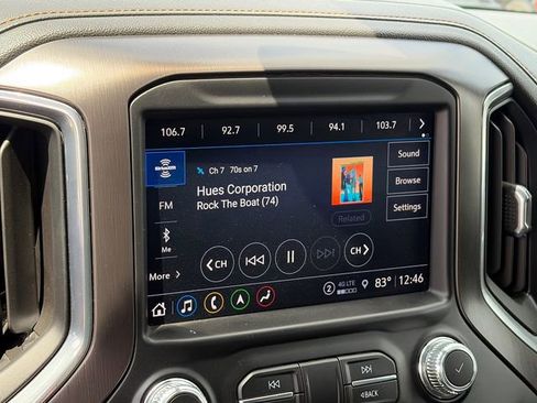 Used 2022 GMC Sierra 1500 AT4 w/ AT4 Premium Package image 20