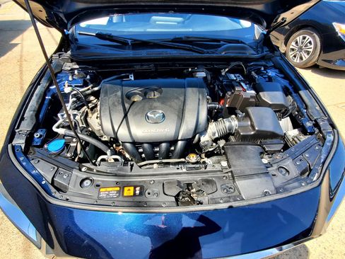 Used 2020 MAZDA MAZDA3 Sedan w/ Select Package FWD image 39