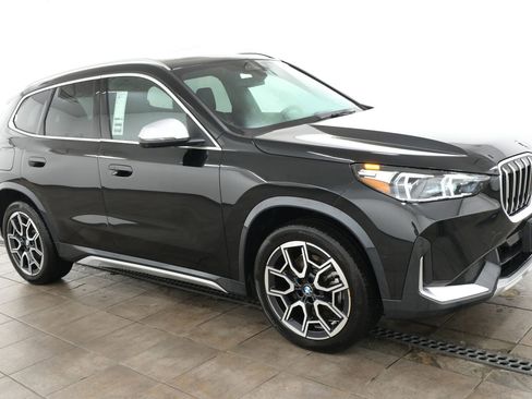 Used 2023 BMW X1 xDrive28i w/ Premium Package AWD/4WD image 6