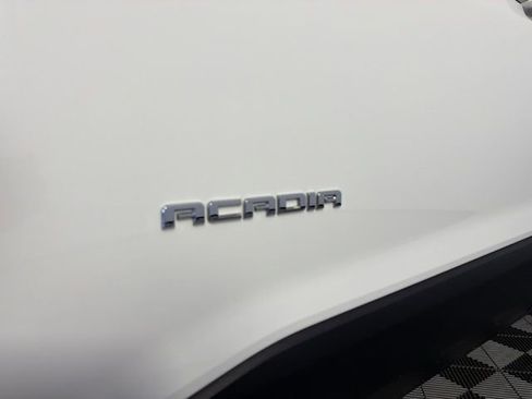 Used 2019 GMC Acadia SLT AWD/4WD image 36