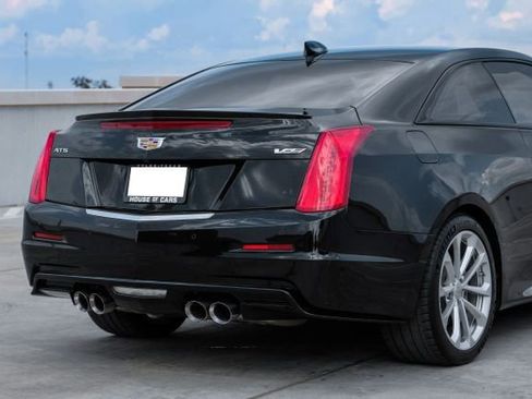 Used 2017 Cadillac ATS V w/ Luxury Package image 11