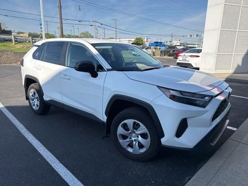 Certified 2025 Toyota RAV4 LE image 16