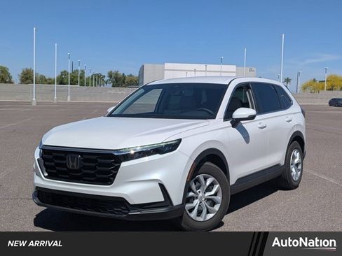 Used 2024 Honda CR-V LX image 1