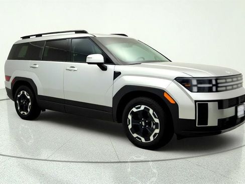 Used 2026 Hyundai Santa Fe SEL AWD/4WD image 3