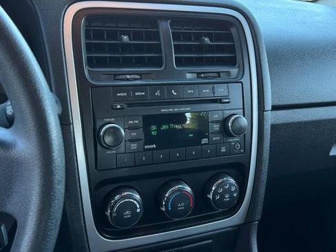 Used 2012 Dodge Caliber SXT FWD image 17