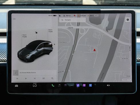 Used 2021 Tesla Model Y Performance AWD/4WD image 18