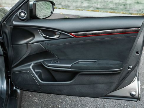 Used 2020 Honda Civic Type R image 14