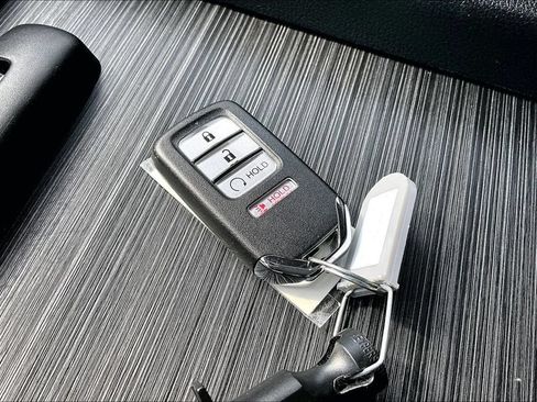 Used 2023 Honda Ridgeline RTL-E image 11