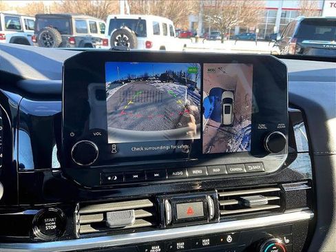 Certified 2025 Nissan Pathfinder SL w/ Cargo Package image 20