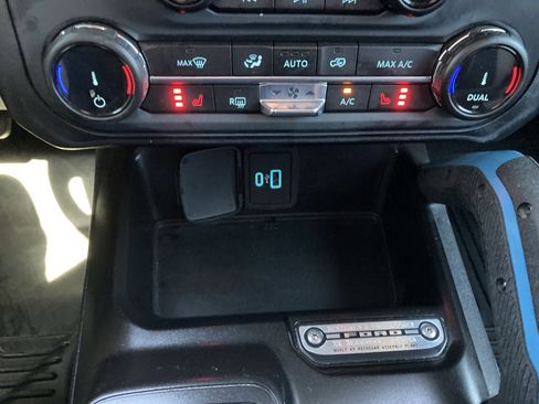 Used 2022 Ford Bronco Wildtrak image 26