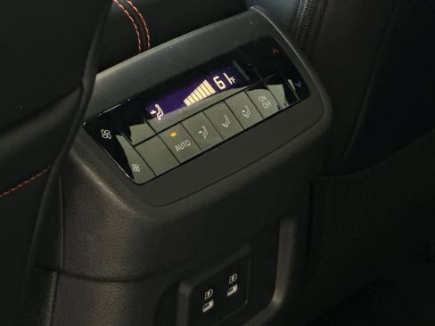 New 2026 Nissan Pathfinder Rock Creek image 15