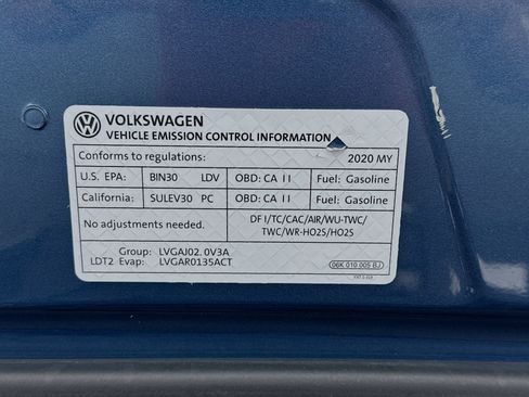 Used 2020 Volkswagen Tiguan SE w/ Panoramic Sunroof Package image 22