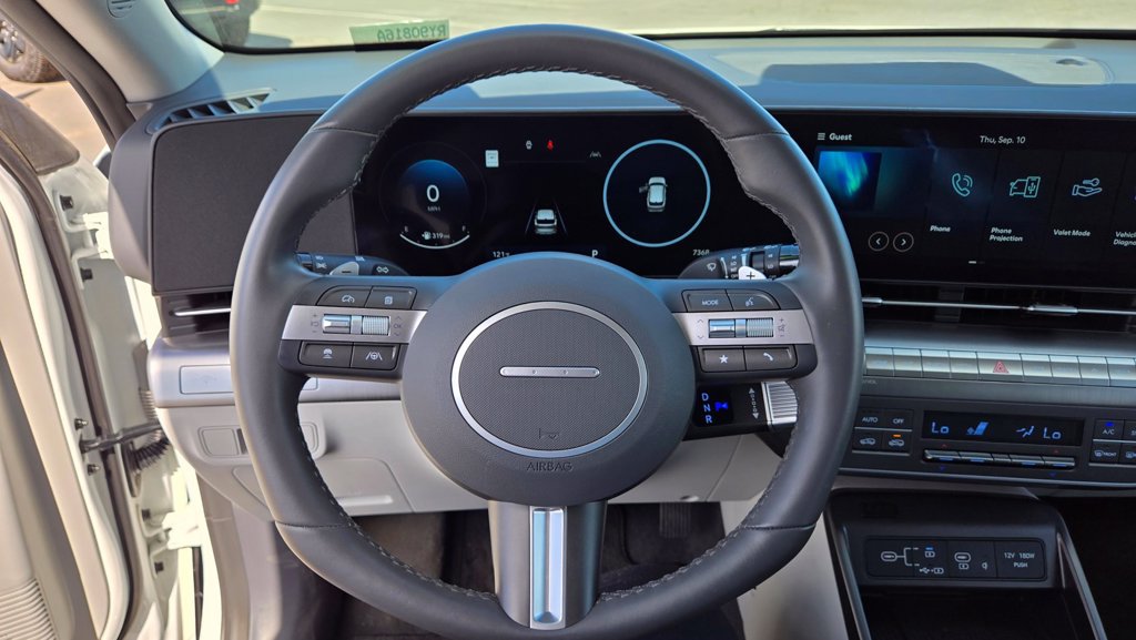 Used 2026 Hyundai Kona SEL Premium FWD image 26