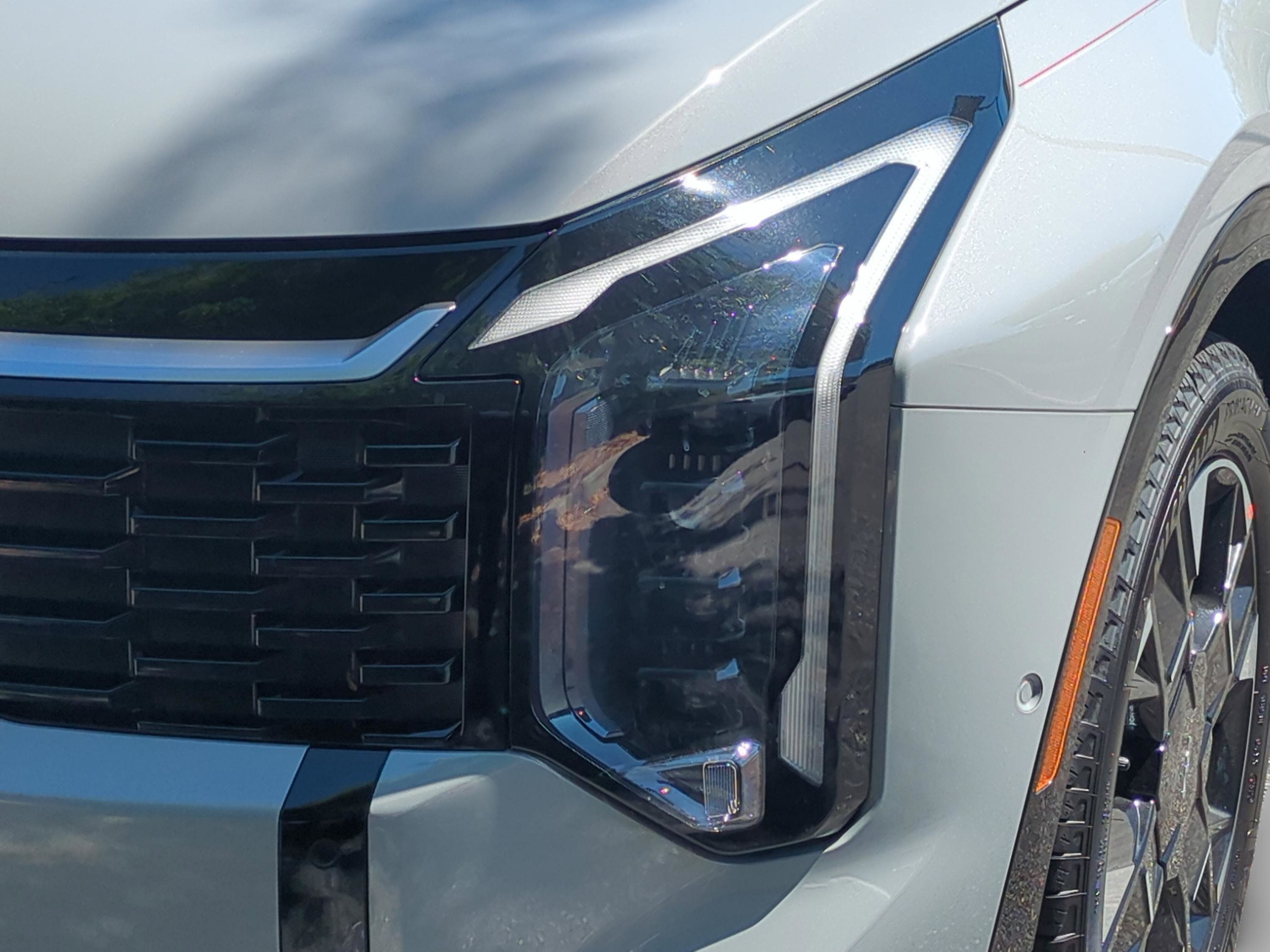 New 2026 Kia Sportage SX FWD image 10