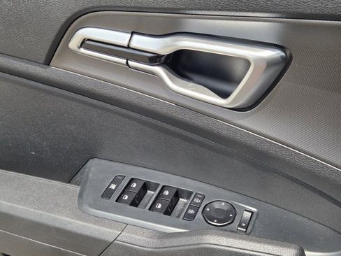 Certified 2026 Kia Sportage LX FWD image 20