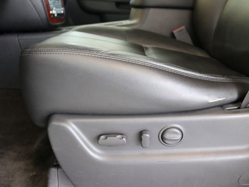 Used 2014 Chevrolet Tahoe LT w/ Luxury Package image 15