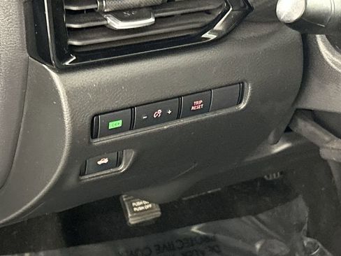 Used 2024 Nissan Sentra SV image 13