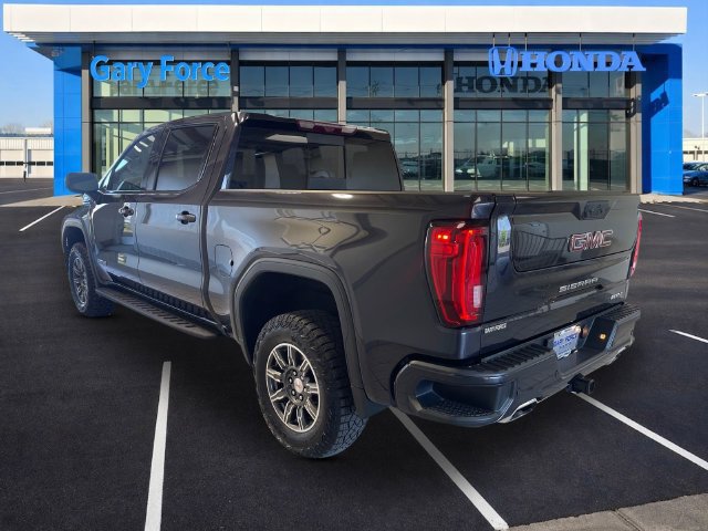 Used 2024 GMC Sierra 1500 AT4 w/ Technology Package AWD/4WD image 3