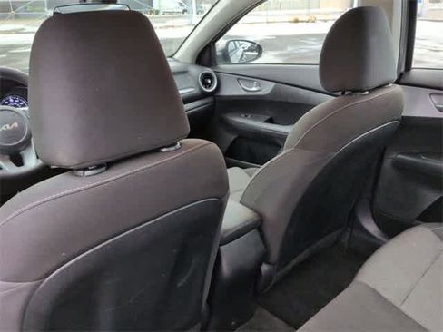Used 2024 Kia Forte LXS image 17
