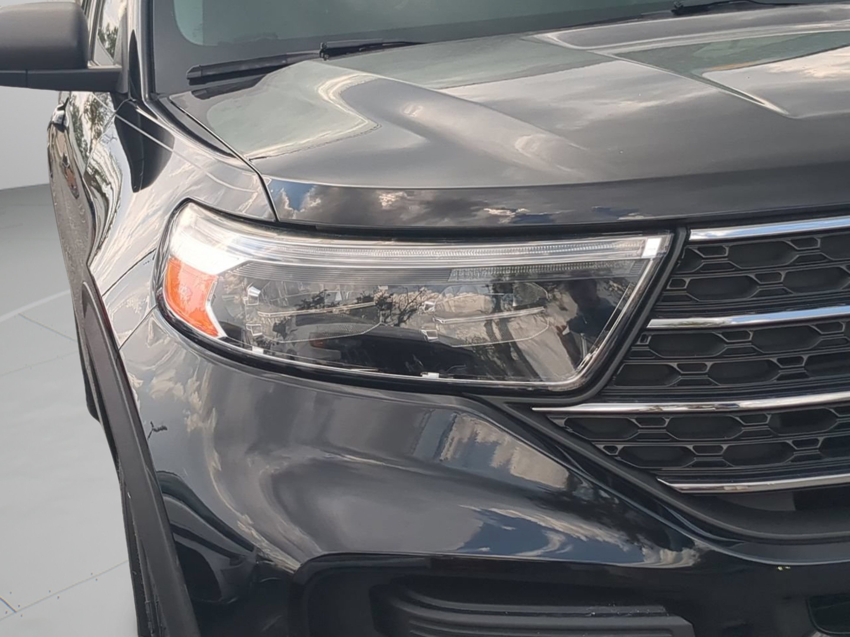 Used 2023 Ford Explorer XLT RWD image 12