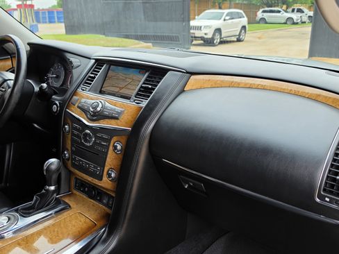 Used 2012 INFINITI QX56 2WD w/ Theater Pkg image 33