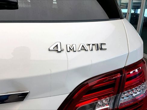 Used 2015 Mercedes-Benz ML 400 4MATIC image 9