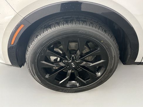 Used 2021 Kia Sorento SX AWD/4WD image 11