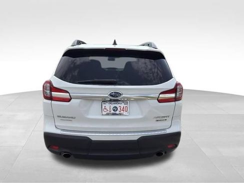 Used 2019 Subaru Ascent Touring w/ Popular Package #2 AWD/4WD image 4