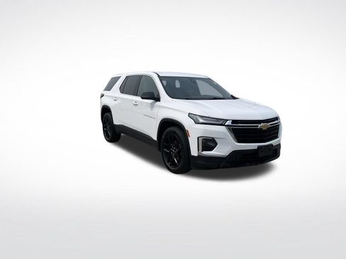 Used 2023 Chevrolet Traverse LS AWD/4WD image 7