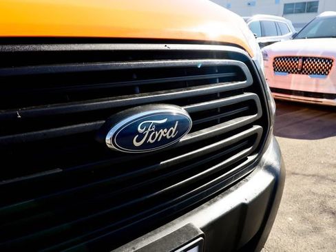 Used 2019 Ford Transit 150 148 Low Roof RWD image 18