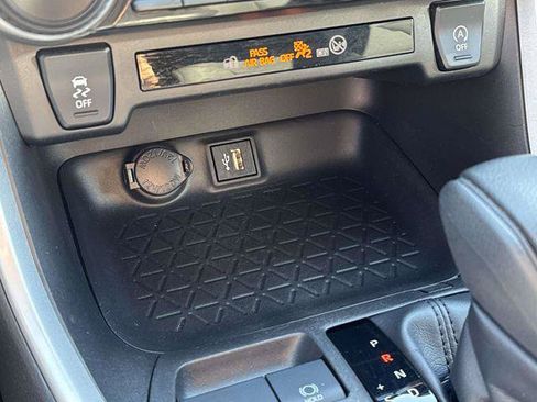 Certified 2023 Toyota RAV4 LE AWD/4WD image 15