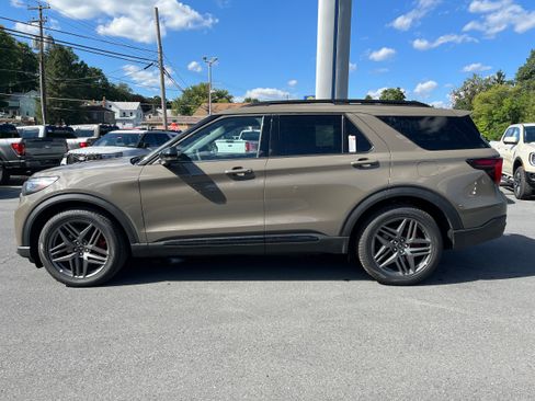 New 2026 Ford Explorer ST w/ Sun And Sound Package AWD/4WD image 12
