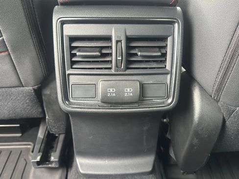 Used 2022 Subaru Forester Sport image 21