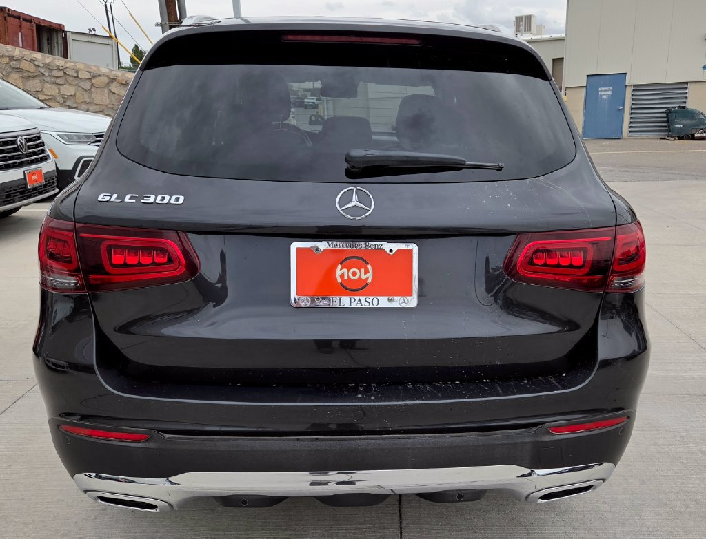 Used 2022 Mercedes-Benz GLC 300 image 8