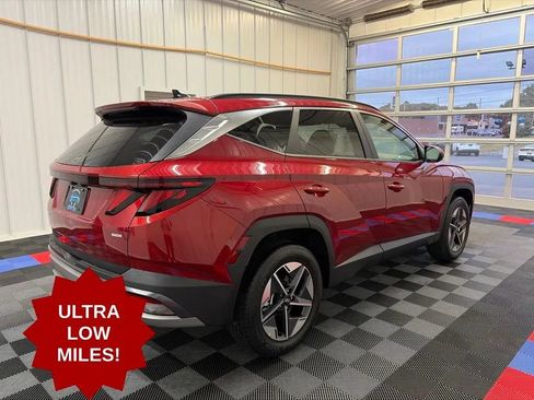 Used 2026 Hyundai Tucson SEL AWD/4WD image 3