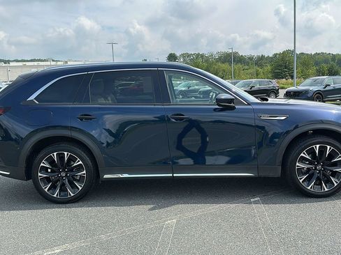 Certified 2024 MAZDA CX-90 Plug-In Hybrid w/ Premium Plus image 4