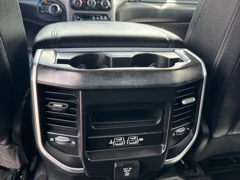 Used 2020 RAM 1500 Big Horn AWD/4WD image 14