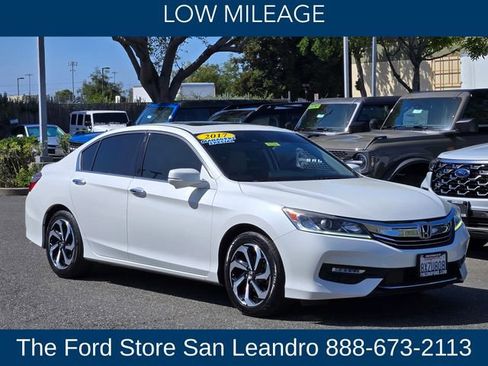 Used 2017 Honda Accord EX-L image 3