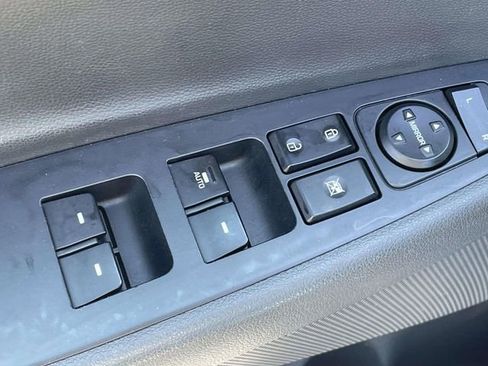 Used 2017 Hyundai Tucson Sport image 24