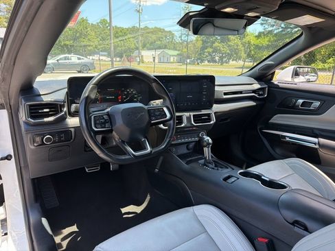 Used 2024 Ford Mustang Premium RWD image 15
