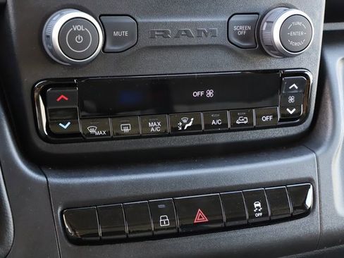 New 2026 RAM ProMaster 1500 w/ Convenience Group image 24