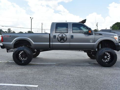 Used 2012 Ford F250 XL w/ PWR Equipment Group AWD/4WD image 5