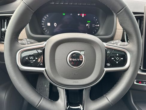 New 2026 Volvo XC90 T8 Plus w/ Protection Package Premier AWD/4WD image 24