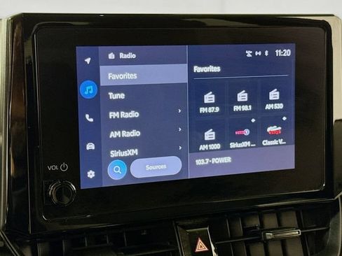 Used 2025 Toyota Corolla LE FWD image 13
